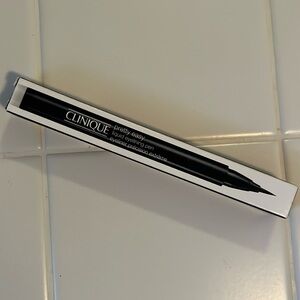 Clinique eyeliner pen